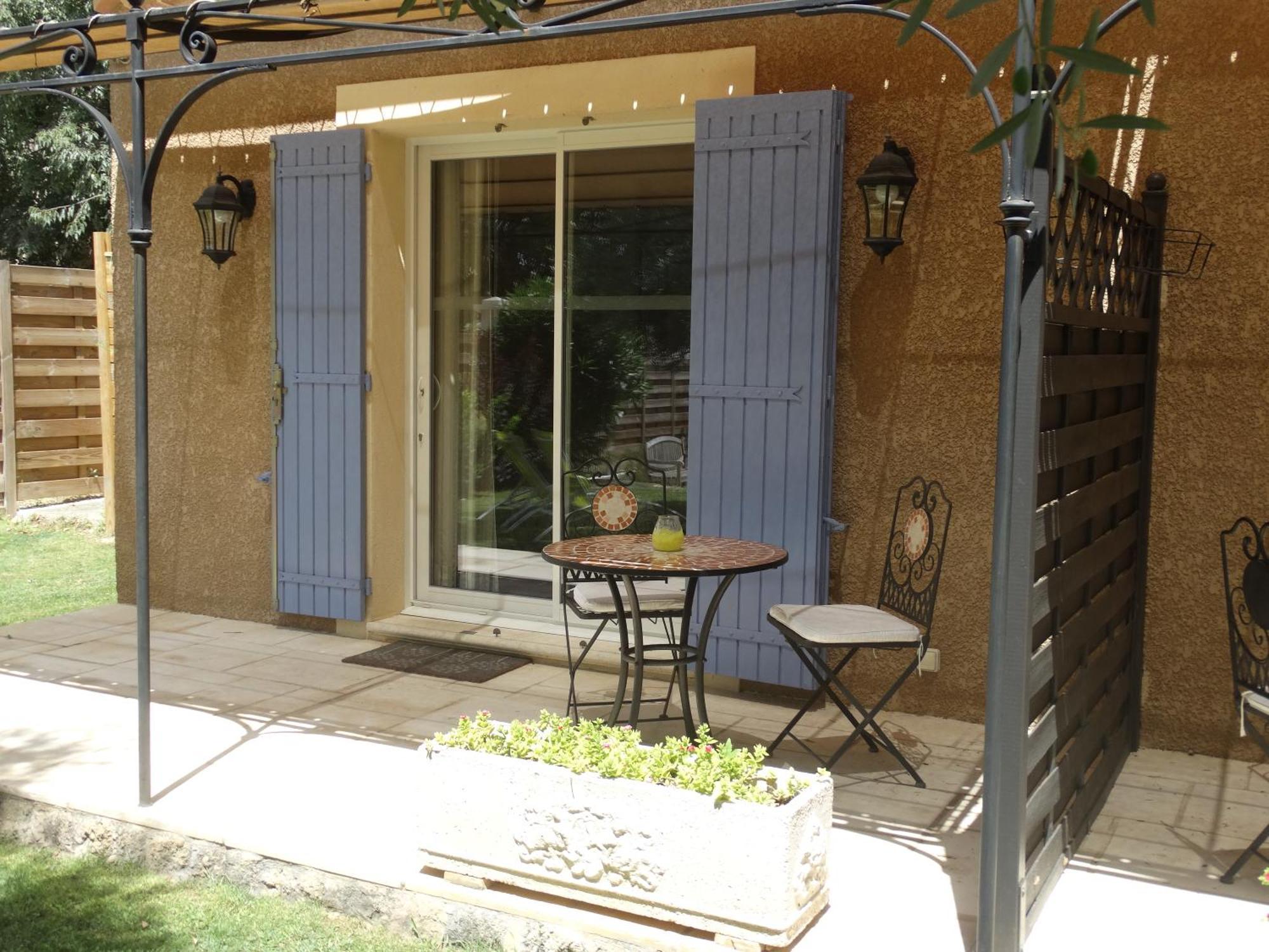 Gîtes en B&B Le Clos de la Cerise Châteauneuf-du-Pape Exterior foto